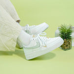 Nike Air Force 1 Low White Grey Gold - HADNUS
